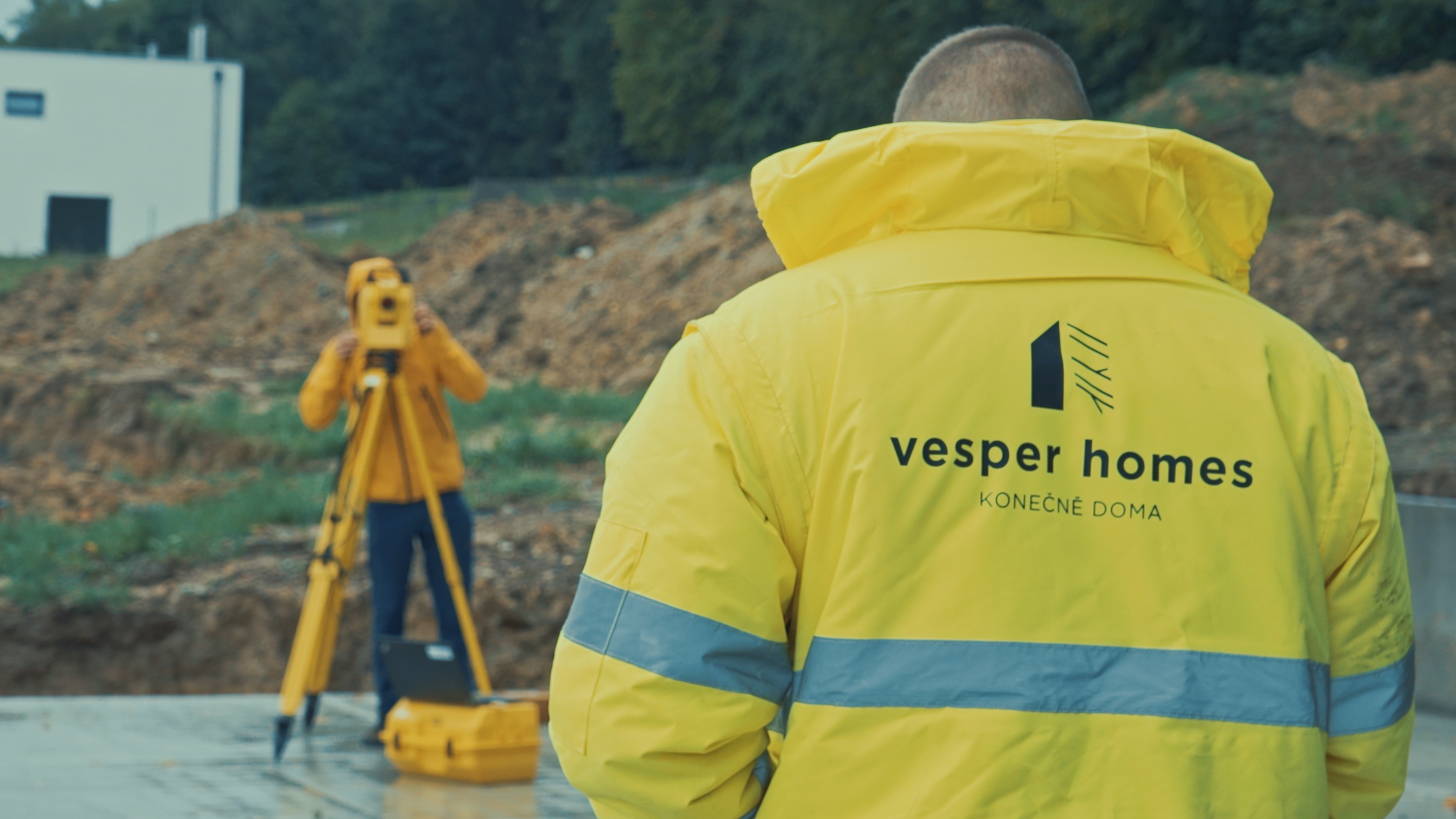 KONSTRUKTÉR:KA | PROJEKTANT:KA (80–100%) - 2