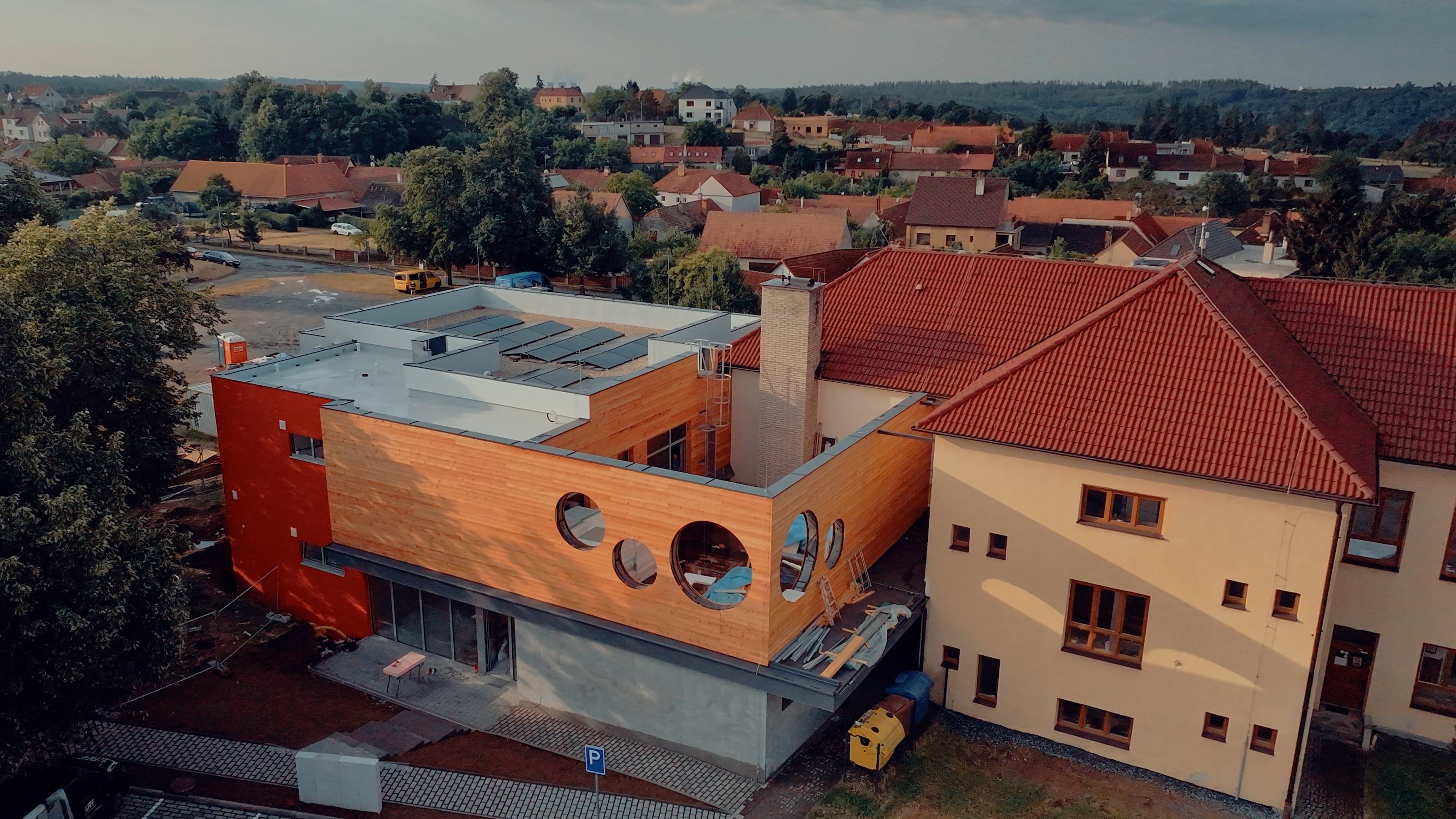 PŘÍPRAVÁŘ STAVEB  - 1