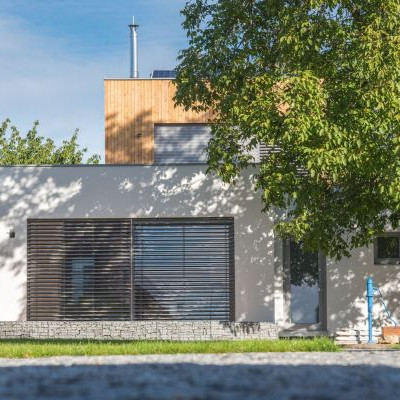 Exterior venetian blind